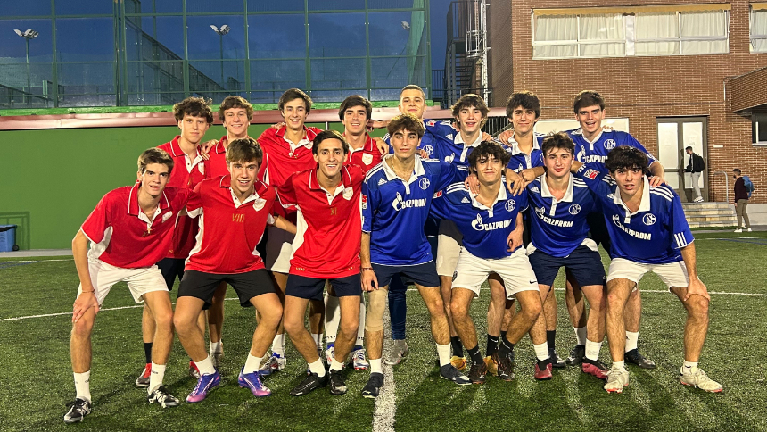  Liga de fútbol 7 ALUMNI EVEREST SCHOOL